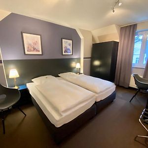 Kamer met een Queen Size Bed